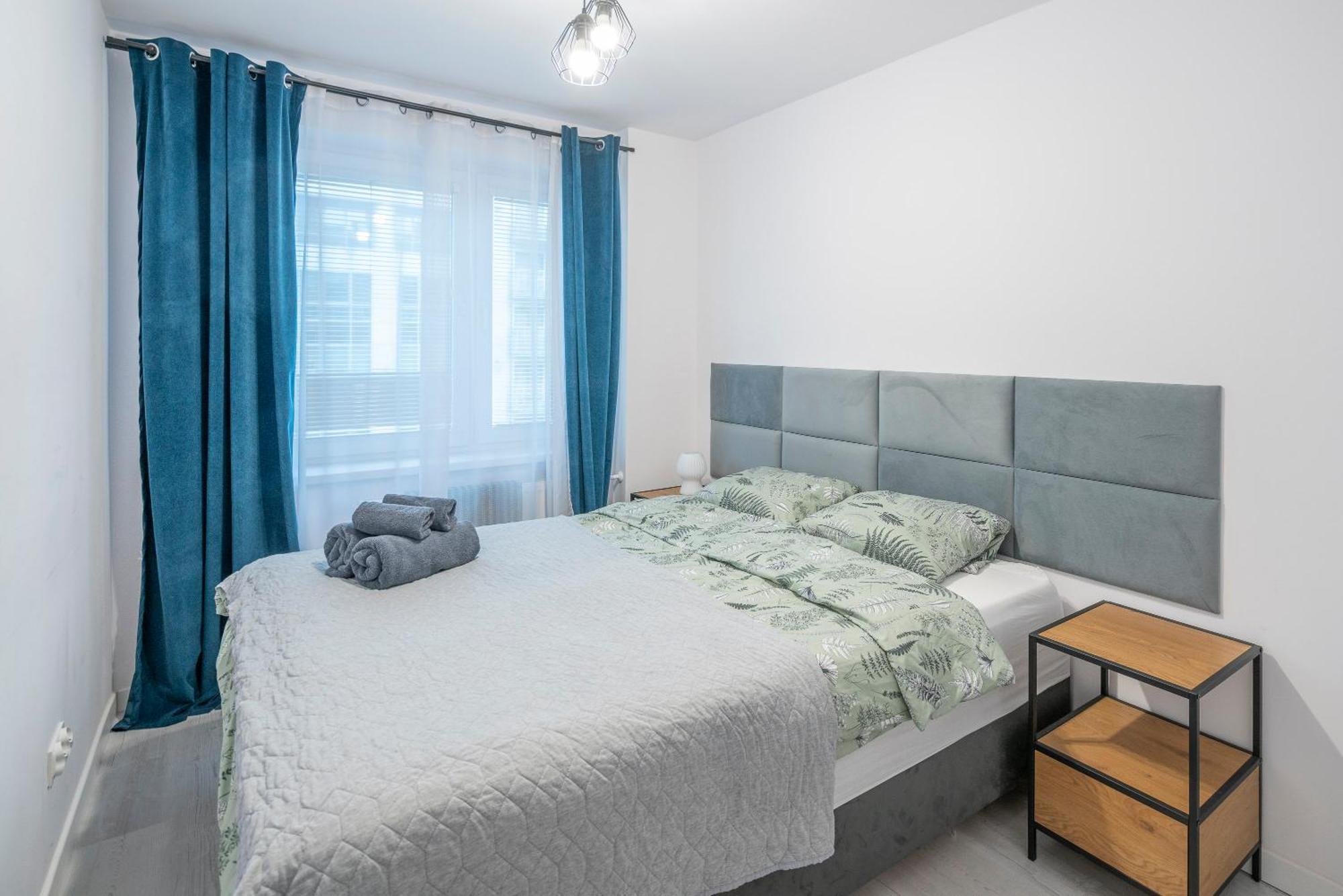 Stylowy Apartament Blue Self Check In 24H Breslavia Exterior foto